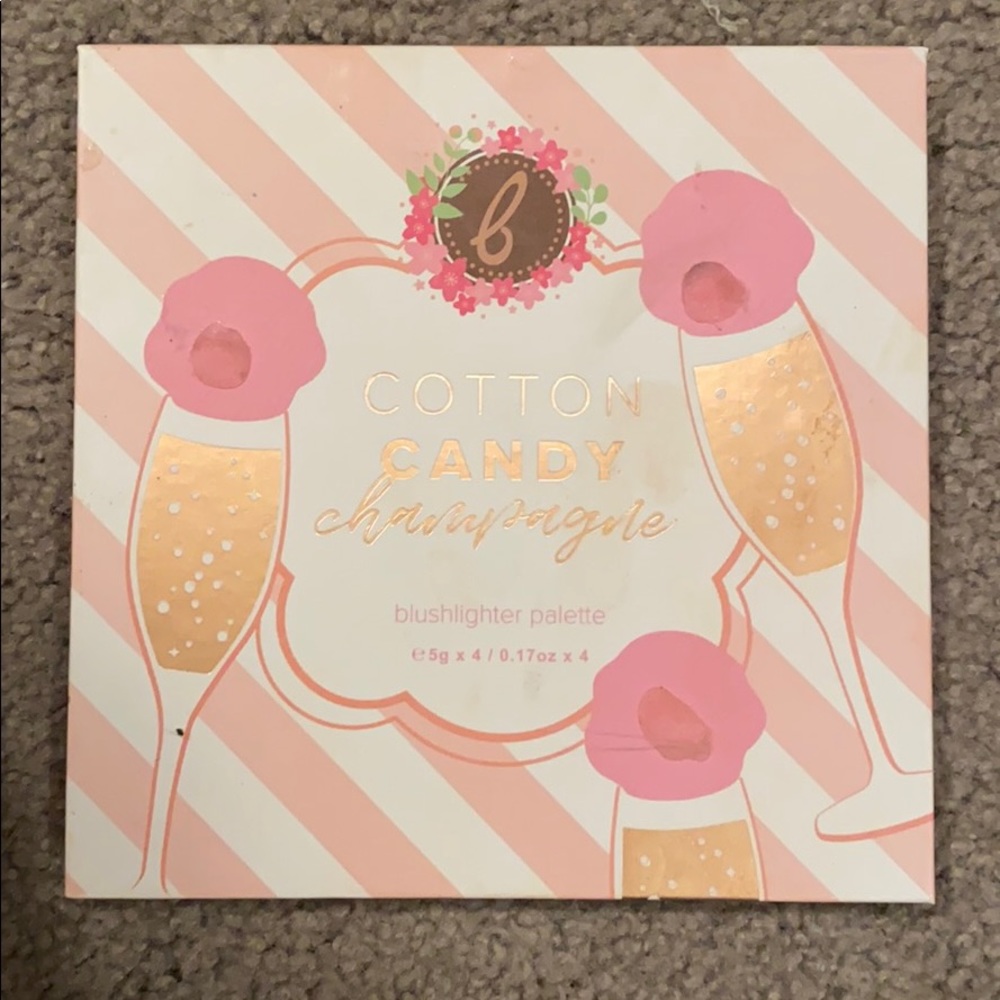 Beauty Bakerie Cotton Candy Champagne palette